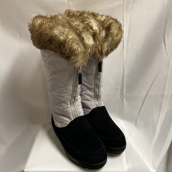 Land's End Powder Run Fur Trim Zip Up Tall Boot Silver Size 11 - Picture 2 of 6